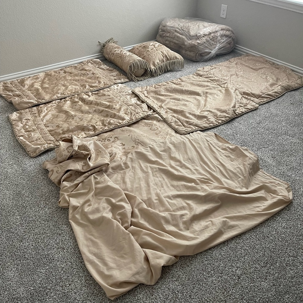 California King Comforter Set